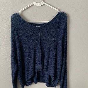 High low / off shoulder/ sweater/ crop